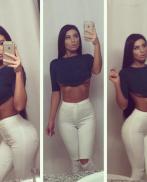 Upscale Brunette Bombshell 